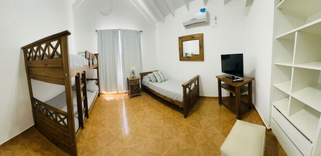 a8491aad-6fd9-4dd6-b849-98531665d1ce