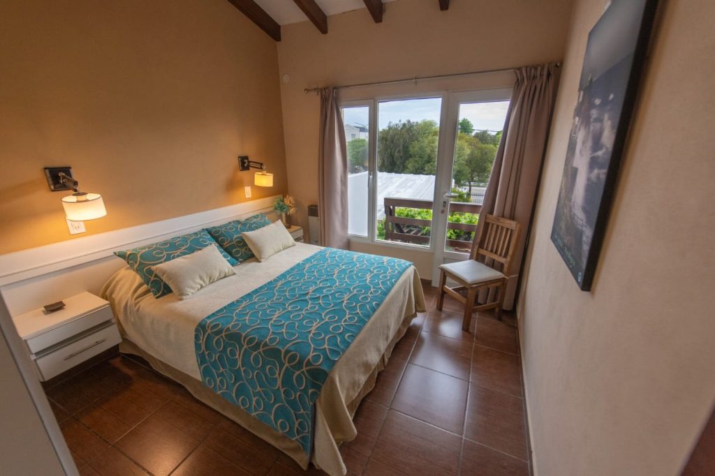 WhatsApp Image 2025-12-18 at 08.42.11